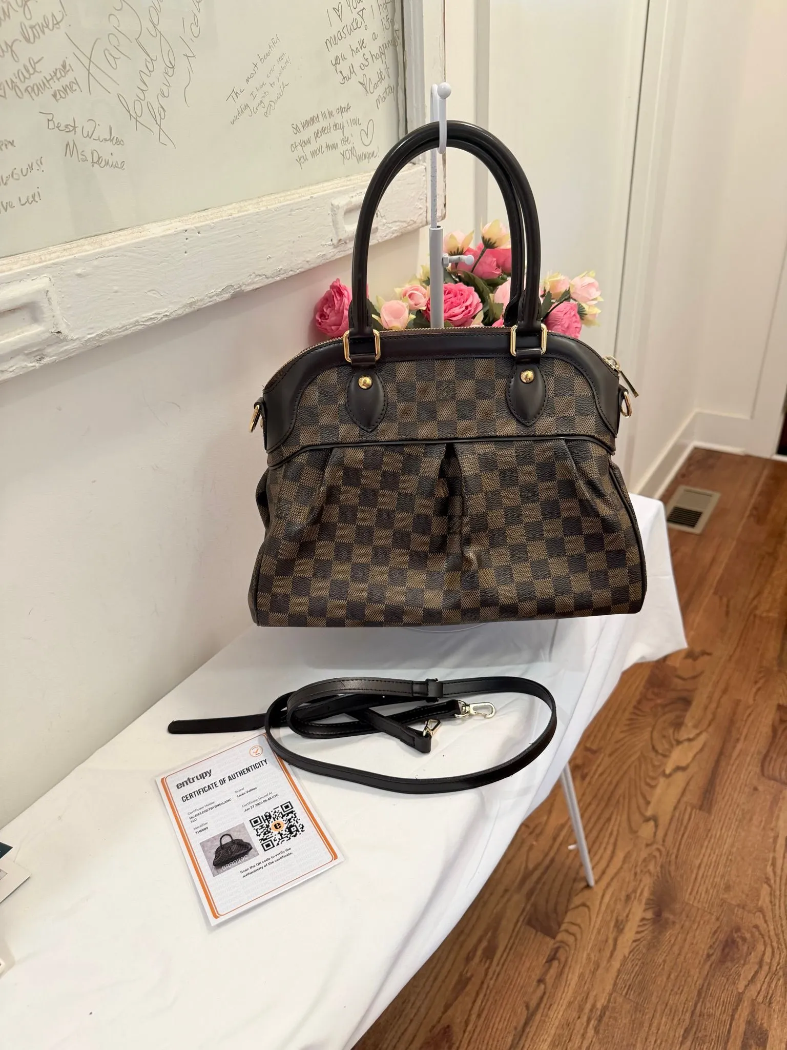 Authenticated Louis Vuitton Damier Ebene Trevi — pre-owned luxury designer Louis Vuitton bag | LaceLuxx